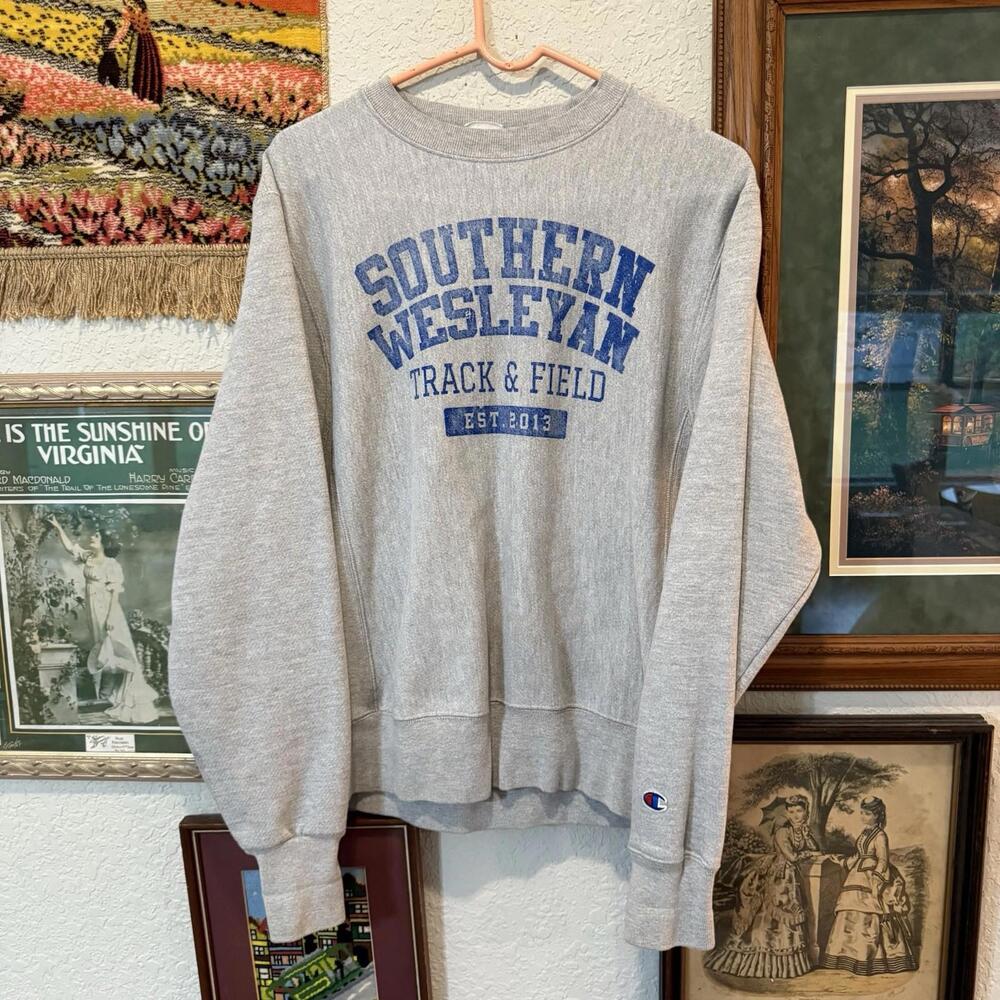Vintage Champion Reverse Weave Southern Wesleyan Track Sweatshirt Size Small